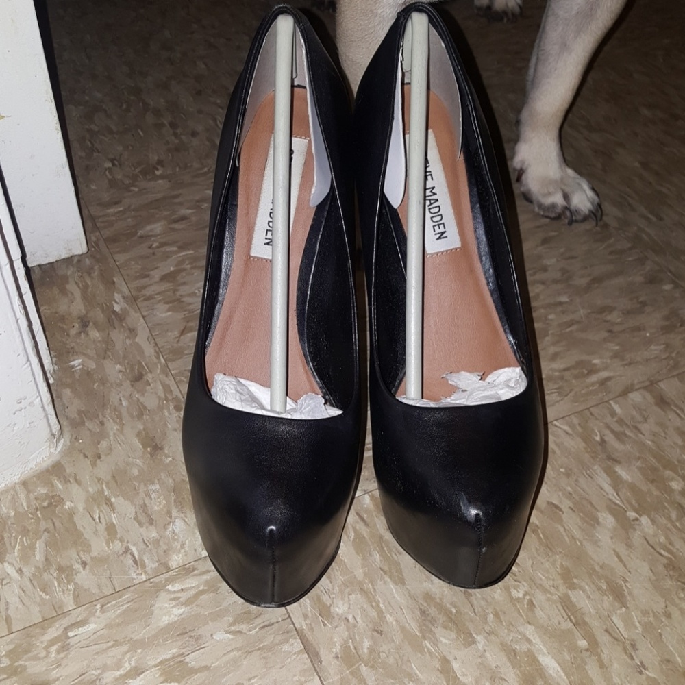 Dejavu pumps